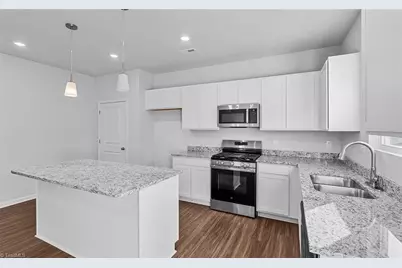 5356 Spicewood Lake Lane, Winston-Salem, NC 27106 - Photo 15