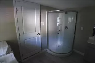 116 Pond St, Lexington, NC 27292 - Photo 9