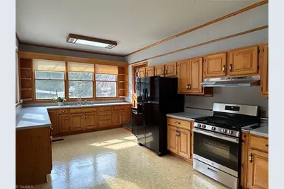 152 Medley Lane, Thurmond, NC 28683 - Photo 19