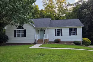 170 Crystal Dr, Winston-Salem, NC 27106 - Photo 27