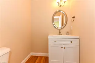 6710 Breeze Pointe Dr, Whitsett, NC 27377 - Photo 21