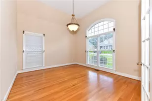 6710 Breeze Pointe Dr, Whitsett, NC 27377 - Photo 9