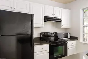 3714 Winborne Ln, Greensboro, NC 27410 - Photo 13