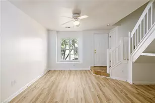 3714 Winborne Ln, Greensboro, NC 27410 - Photo 11