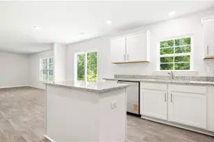 157 Preston Oaks Dr, King, NC 27021 - Photo 7