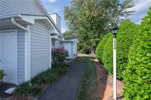 3904 Westridge Meadow Cir, Clemmons, NC 27012 - Photo 5