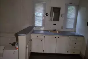 527 Riverview Rd, Lexington, NC 27292 - Photo 15