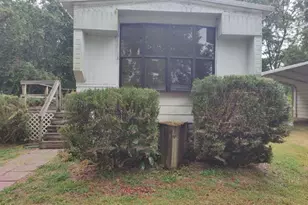 527 Riverview Rd, Lexington, NC 27292 - Photo 3