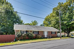 401 Uwharrie St, Asheboro, NC 27203 - Photo 1