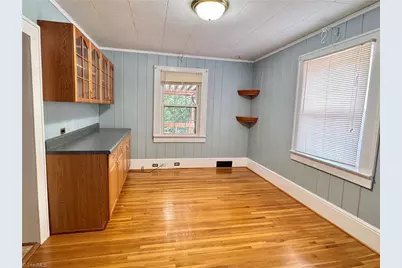 127 Young Street, Elkin, NC 28621 - Photo 5