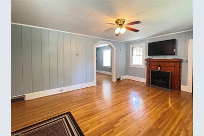 127 Young Street, Elkin, NC 28621 - Photo 5