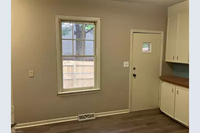 1616 Queen Street, Winston-Salem, NC 27103 - Photo 17