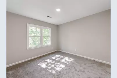 18 Park Village Lane #C, Greensboro, NC 27455 - Photo 17