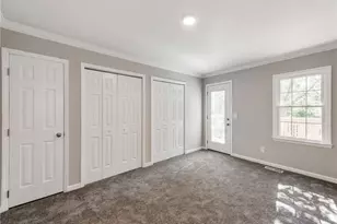 18 Park Village Ln, Greensboro, NC 27455 - Photo 11