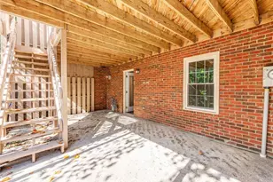 18 Park Village Ln, Greensboro, NC 27455 - Photo 27