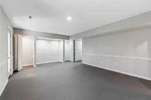 18 Park Village Ln, Greensboro, NC 27455 - Photo 25