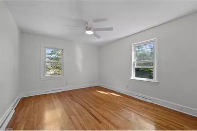 1015 Willowbrook Drive, Greensboro, NC 27403 - Photo 21