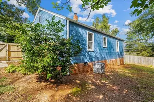 1015 Willowbrook Dr, Greensboro, NC 27403 - Photo 5