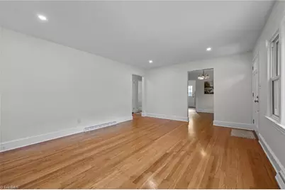 1015 Willowbrook Drive, Greensboro, NC 27403 - Photo 9