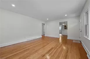 1015 Willowbrook Dr, Greensboro, NC 27403 - Photo 9