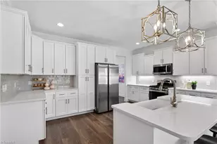 3905 Wynne Brook Ct, High Point, NC 27265 - Photo 9