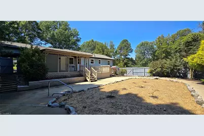 3406 Rolling Road, High Point, NC 27265 - Photo 11