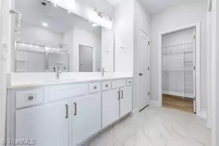 204 Oakdale Frst Ct, Jamestown, NC 27282 - Photo 17