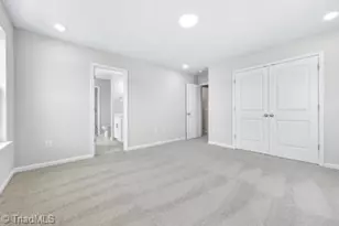 204 Oakdale Frst Ct, Jamestown, NC 27282 - Photo 25