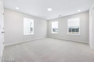 204 Oakdale Frst Ct, Jamestown, NC 27282 - Photo 5