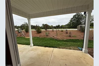 204 Oakdale Forest Court, Jamestown, NC 27282 - Photo 9