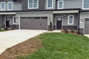 202 Oakdale Frst Ct, Jamestown, NC 27282 - Photo 13