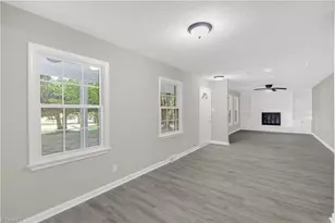 1605 Youngs Mill Rd, Greensboro, NC 27406 - Photo 9