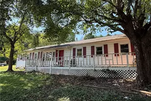 271 Meadowbrook Cir, Millers Creek, NC 28651 - Photo 1