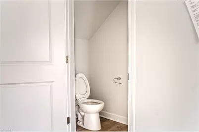 2806 Chillon Court, Greensboro, NC 27407 - Photo 31