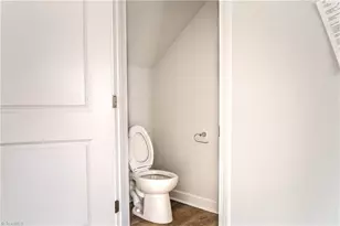 2806 Chillon Ct, Greensboro, NC 27407 - Photo 31