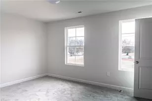 2806 Chillon Ct, Greensboro, NC 27407 - Photo 17