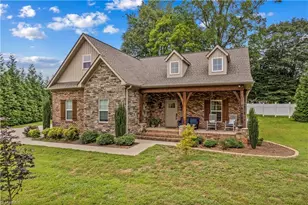 178 Nellwood Ct, Mocksville, NC 27028 - Photo 3