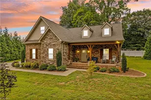 178 Nellwood Ct, Mocksville, NC 27028 - Photo 1