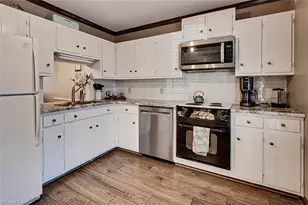 330 W Presnell St, Asheboro, NC 27203 - Photo 11