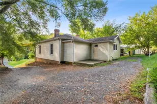 925 Harris St, Eden, NC 27288 - Photo 3