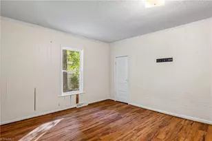 925 Harris St, Eden, NC 27288 - Photo 15