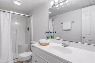 925 Harris St, Eden, NC 27288 - Photo 25