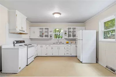 925 Harris Street, Eden, NC 27288 - Photo 19