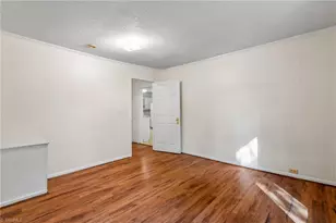 925 Harris St, Eden, NC 27288 - Photo 17