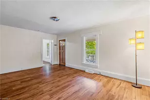 925 Harris St, Eden, NC 27288 - Photo 7