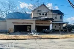 309 Bessemer Ave, Greensboro, NC 27401 - Photo 5