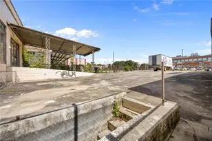 130 E 5th St, Burlington, NC 27215 - Photo 33