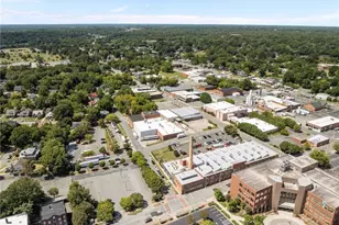 130 E 5th St, Burlington, NC 27215 - Photo 9