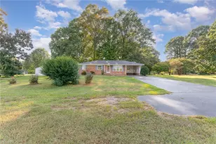 218 Joyce St, Madison, NC 27025 - Photo 45