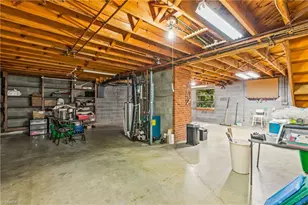 131 Luzelle Dr, Winston-Salem, NC 27103 - Photo 25